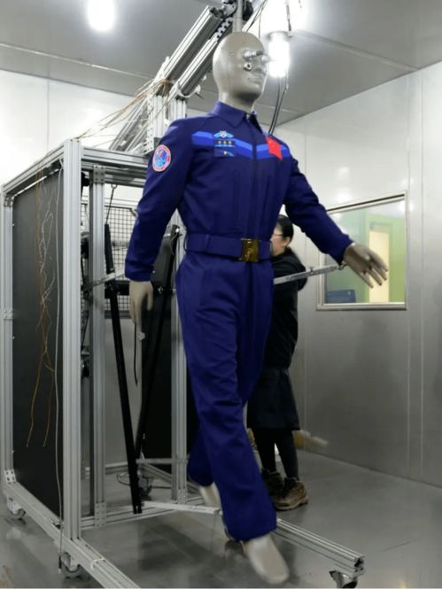 驕傲！“臺州制造”的這兩款服飾，隨航天員一同進駐中國空間站